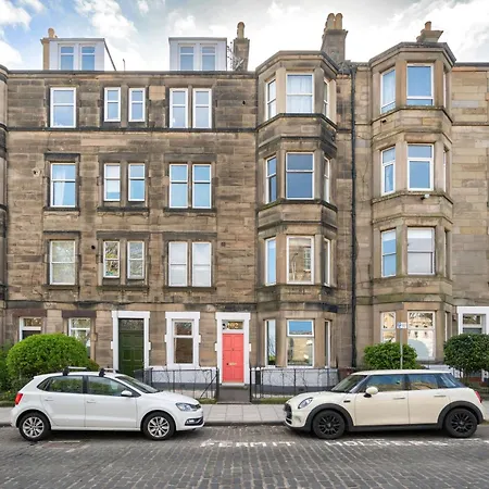 Joivy Superb 2-bed Flat Near The Royal Botanic Garden Appartamento Edimburgo