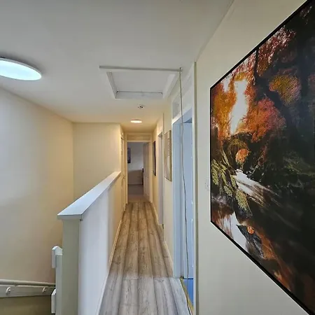 4 Bed House With 6 Beds * Edimburgo