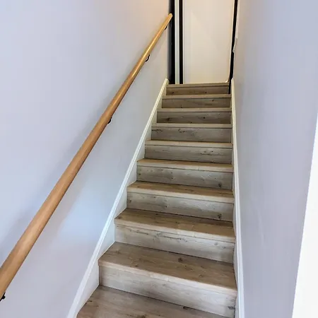 Cosy Guest In A Family With Free Parking * Edinburgh