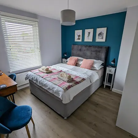 Cosy Guest In A Family With Free Parking Privatunterkunft Edinburgh