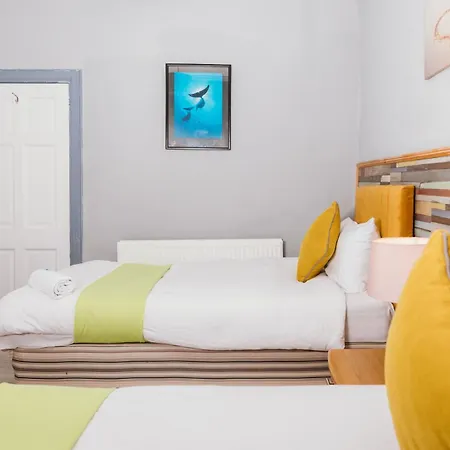 Apartament Cozy Centre 2 Bedroom By The Meadows! 5