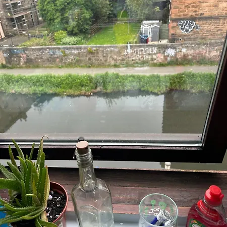 Polwarth Canal Apartamento *