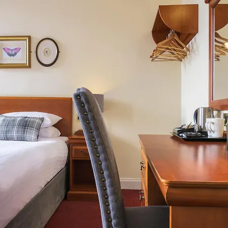 Отель Old Waverley