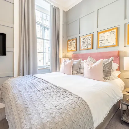 No1 - George Iv Bridge 에든버러