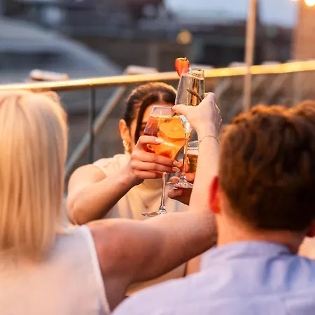 Moxy Fountainbridge 3* Edinburg