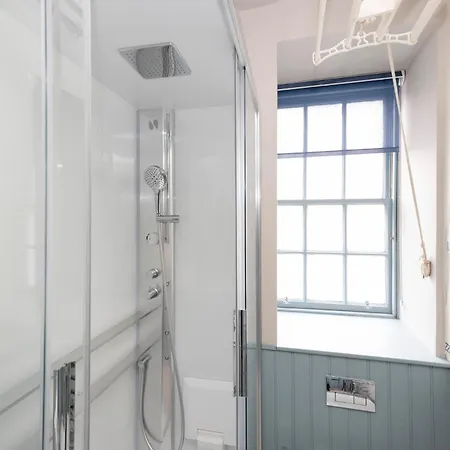 Apartment Joivy Eclectic Near Castle