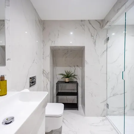 No1 - New Town Apartment