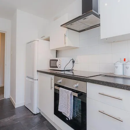 아파트 Guestready - Restful Near Castle