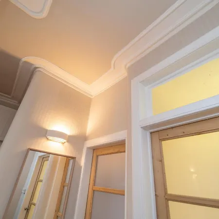 Beautiful Spacious Victorian Town House