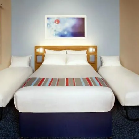 Travelodge Airport Ξενοδοχείο 2*