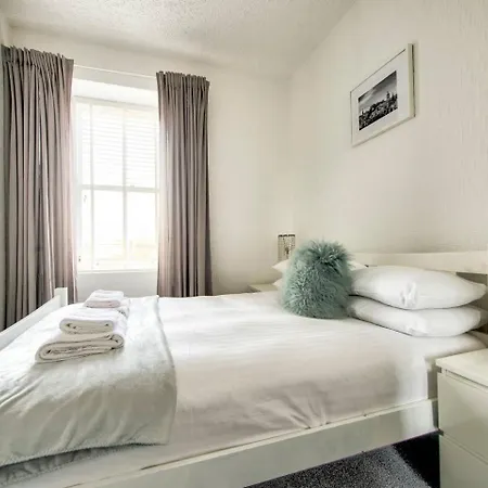 Guestready - Modern 2br On The Royal Mile! 爱丁堡