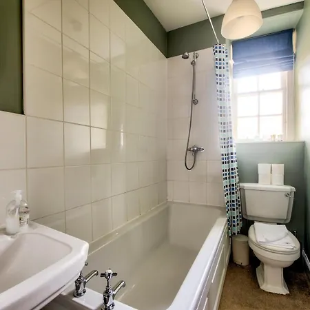 Lejlighed Guestready - Charming In Old Town Edinburgh