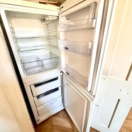 2 Bedroom Property * إدنبرة