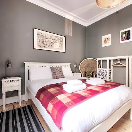 דירה Guestready - Stylish 2br In Heart Of Tollcross *