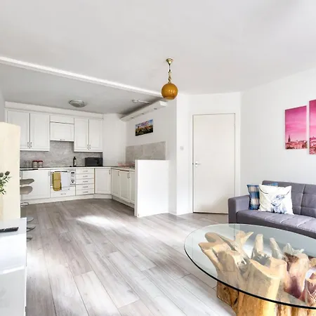 Guestready - Bright & Airy 1br Flat In Center *