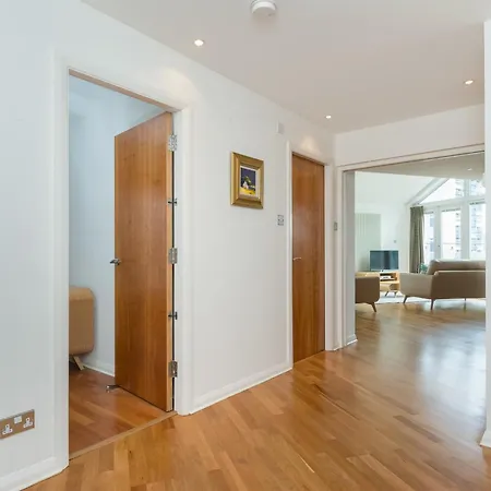 Διαμέρισμα Portland Gardens - 403 *