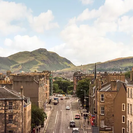 Portland Gardens - 403 Apartment Edinburgh