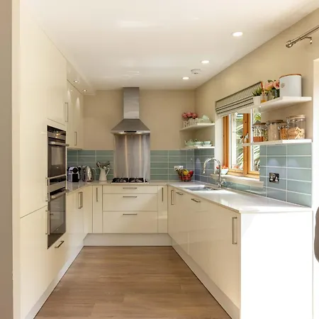 Daire Charming House With Private Garden And Balcony In Centre *