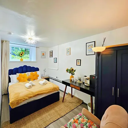 River Haven Edynburg