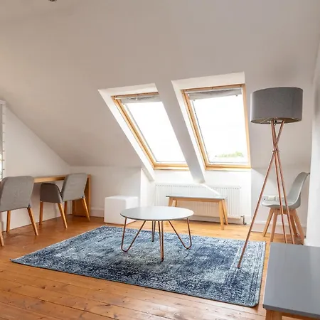 Holiday home Beautiful Victorian Townhouse With Private Garden, Close To The Beach