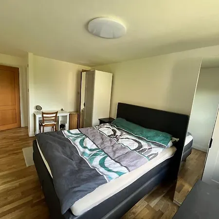 2 Bedroom Open Kitchen Edinburgh