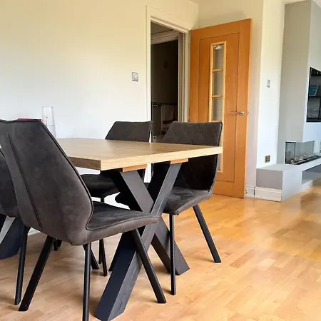 Appartement 2 Bedroom Open Kitchen Edinburgh