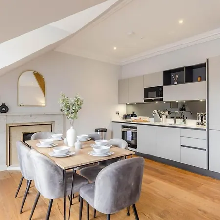 Dragon - Ladon - 2 Bed Centre Luxury * Edinburgh