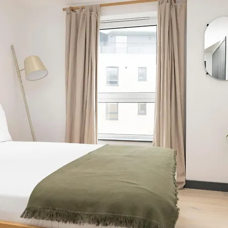 Lejlighed Joivy Fabulous With Bay View Terrace