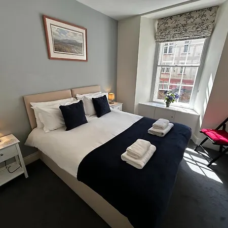 Blair St Burns Apt Old Town