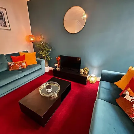 Blair St Burns Apt Old Town Edinburgh