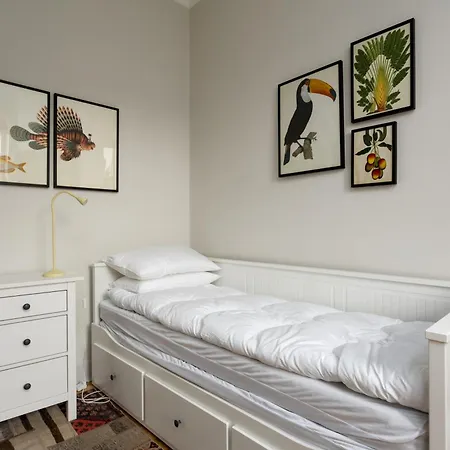 Gorgeous 4 Bed Right Beside The Meadows * Edinburgh