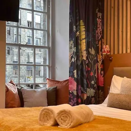 Apartamento 16th Century Courtyard On The Royal Mile *