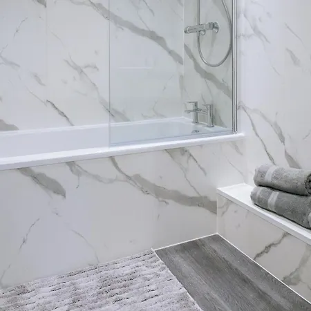 Snug & Serene 2bd Flat - Roseburn Apartment Edinburgh