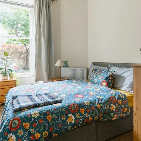 Palm Tree Apartment- Period With Cat * Édimbourg