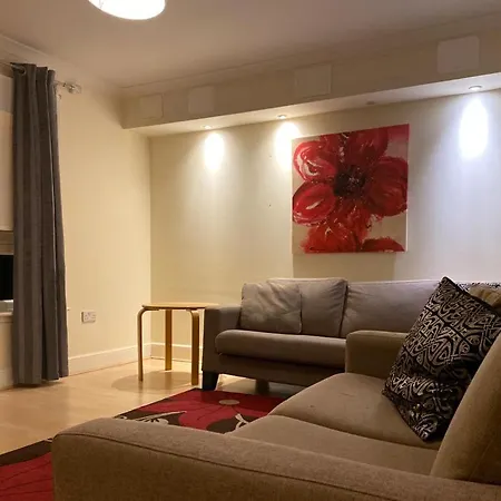 Metrolets Valley Apartment Edinburgh