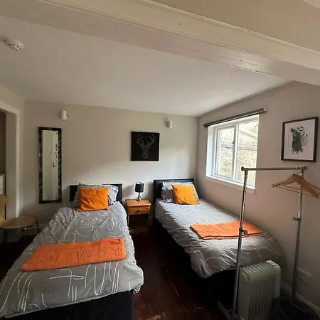 The Kingsview Townhouse - Boutique Vandrarhem Edinburg