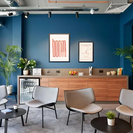 Joivy Trendy Units In Westfield-adults Only Lejlighed