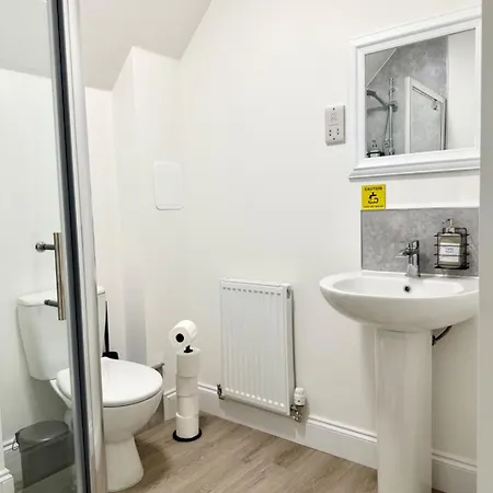 Guest house Full House