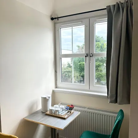 Guest house Full House