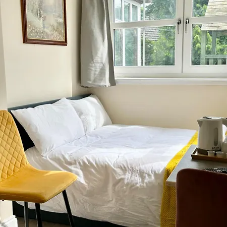 Guest house Full House Edinburgh