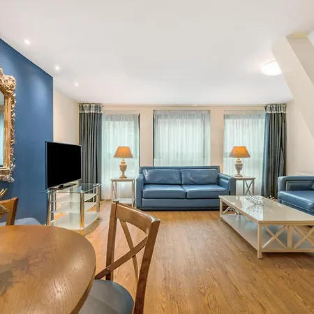 Princes Street 4*