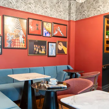 Indigo By Ihg Hotel 4*
