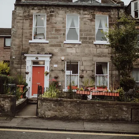 16 Pilrig 3*
