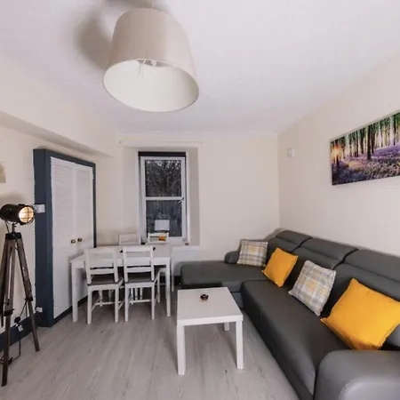 Warm&welcoming Meadows 7 - City Centre Apartment