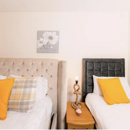 Warm&welcoming Meadows 7 - City Centre Apartment *