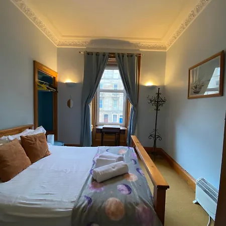 Charming 1 Bedroom