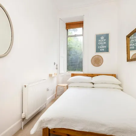 شقة Elegant Stockbridge 2-bedroom - Ground Floor *