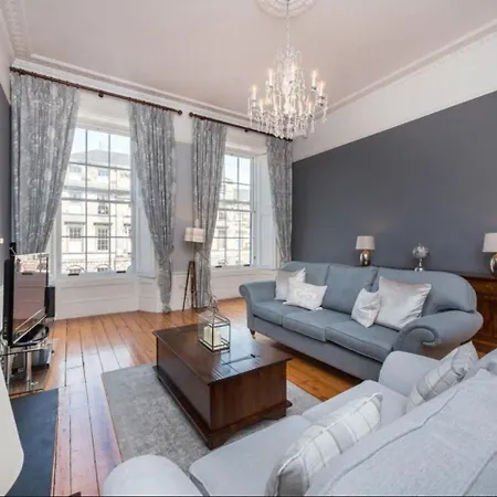 Elegant Flat In Meadows Edynburg
