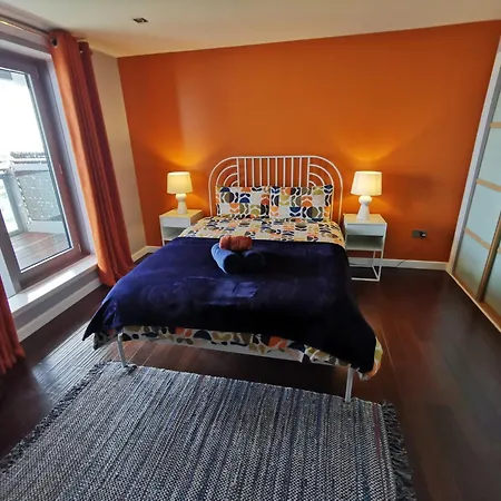 Very Large Three Bed Apartament Edynburg