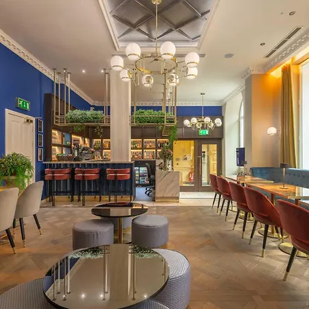 Aparthotel Princes Street